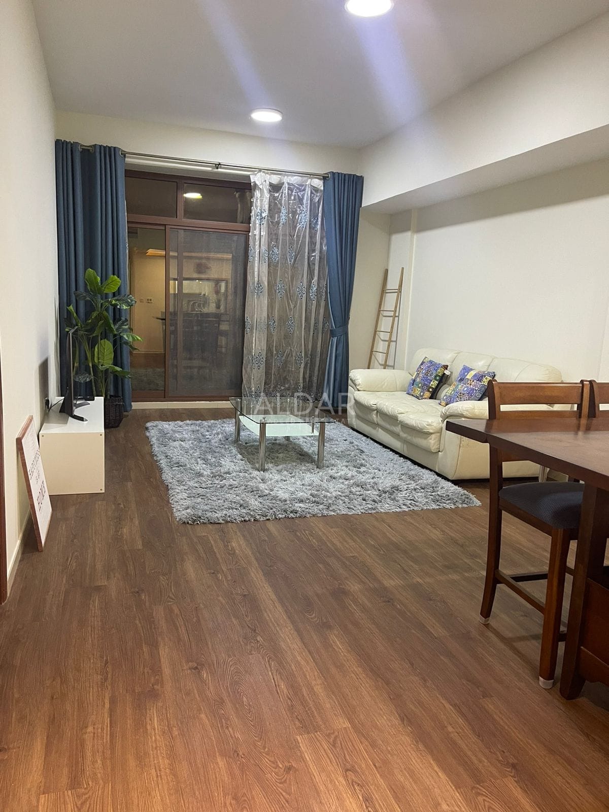 Spacious | Vacant | Furnished | With Study |