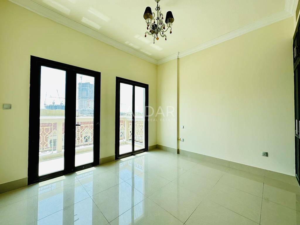Spacious |Garden and Pool View| Near JSS |Rented