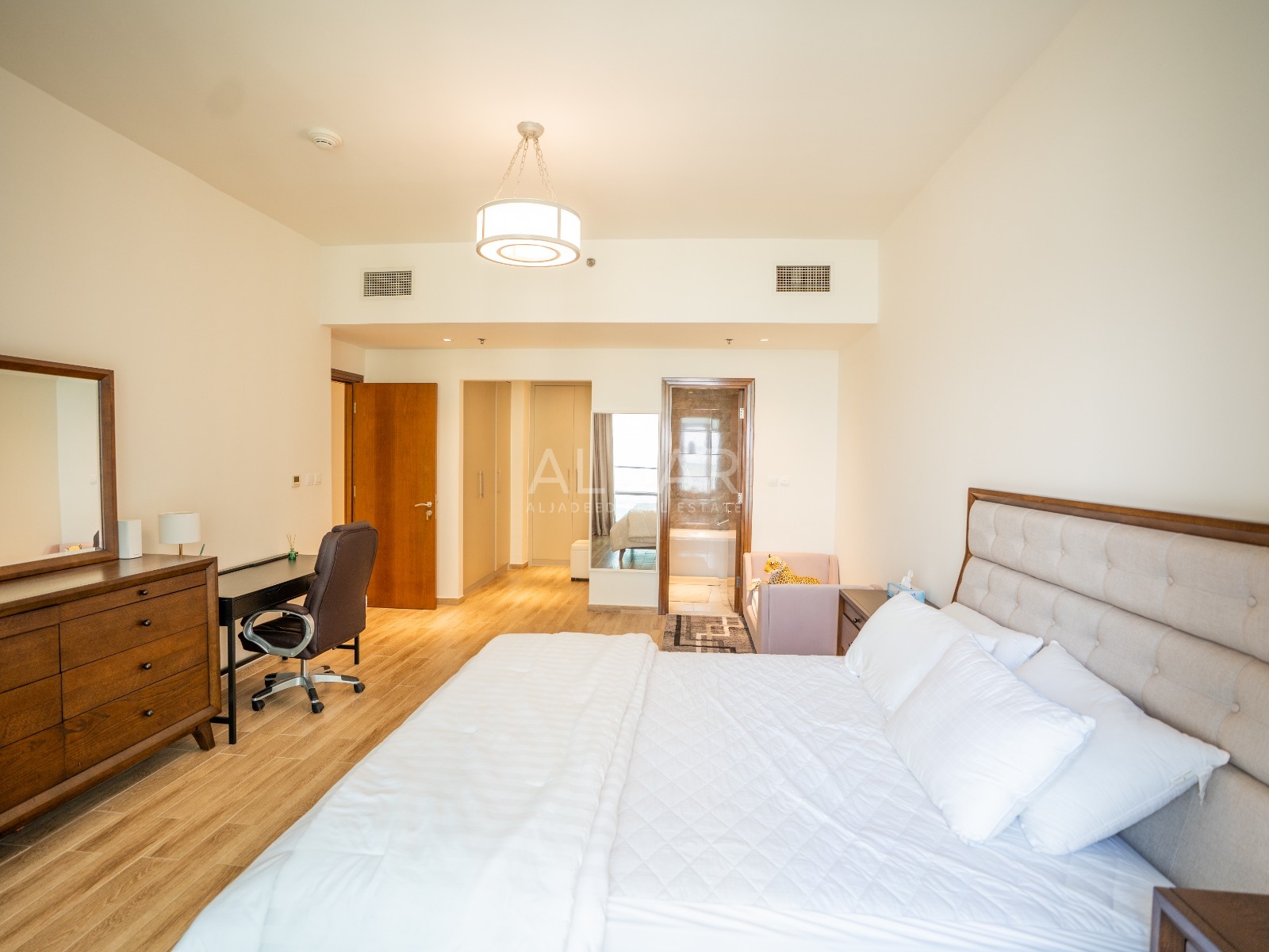 Furnished | Maid room | High Floor | Vacant