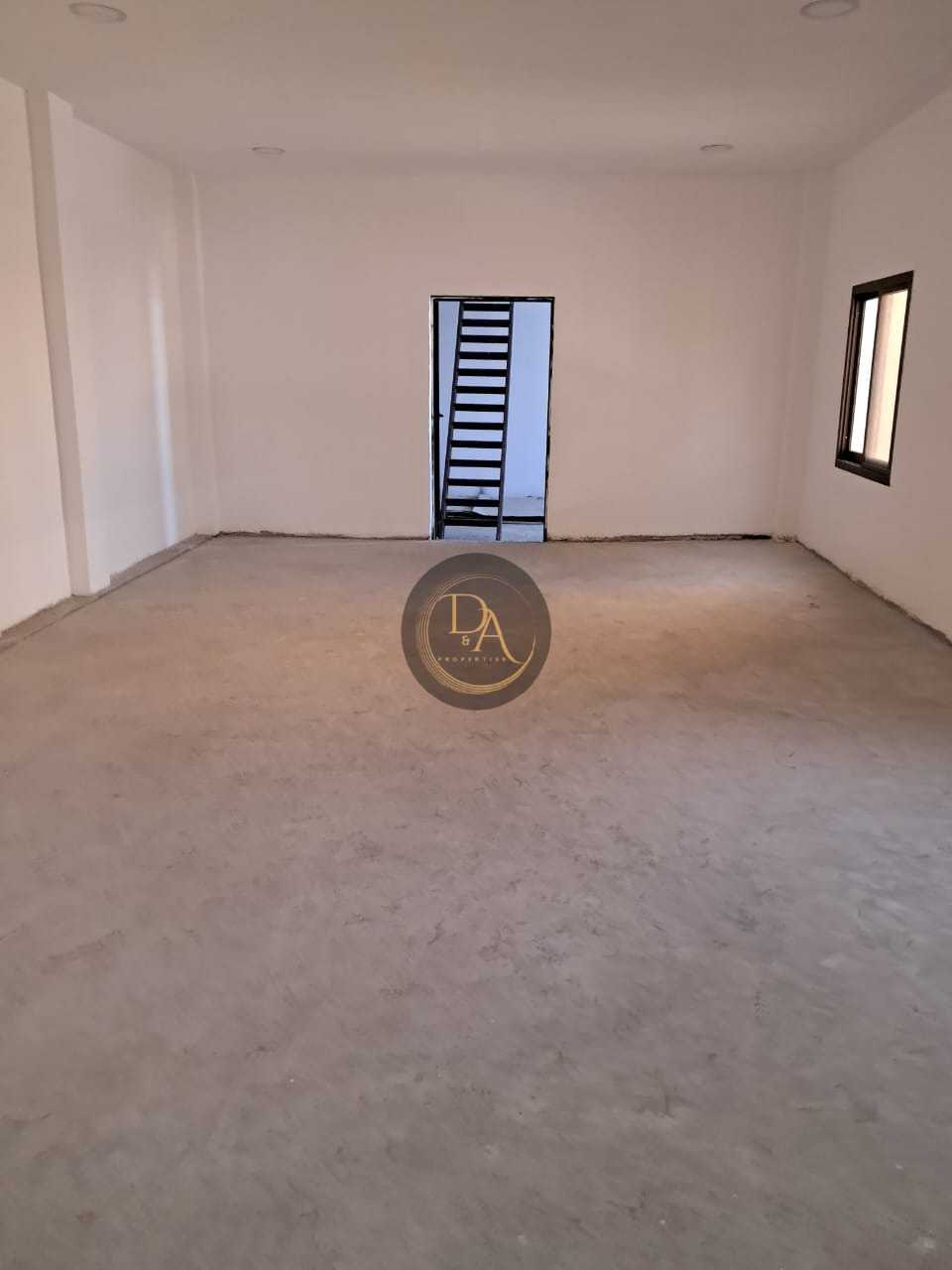 Commerical Villa, I Prime Location I Ready to Move