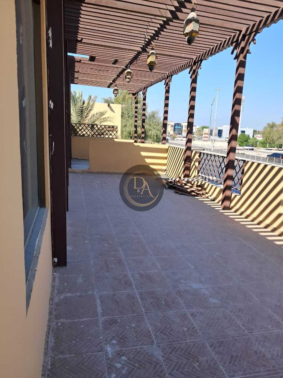 Commerical Villa, I Prime Location I Ready to Move