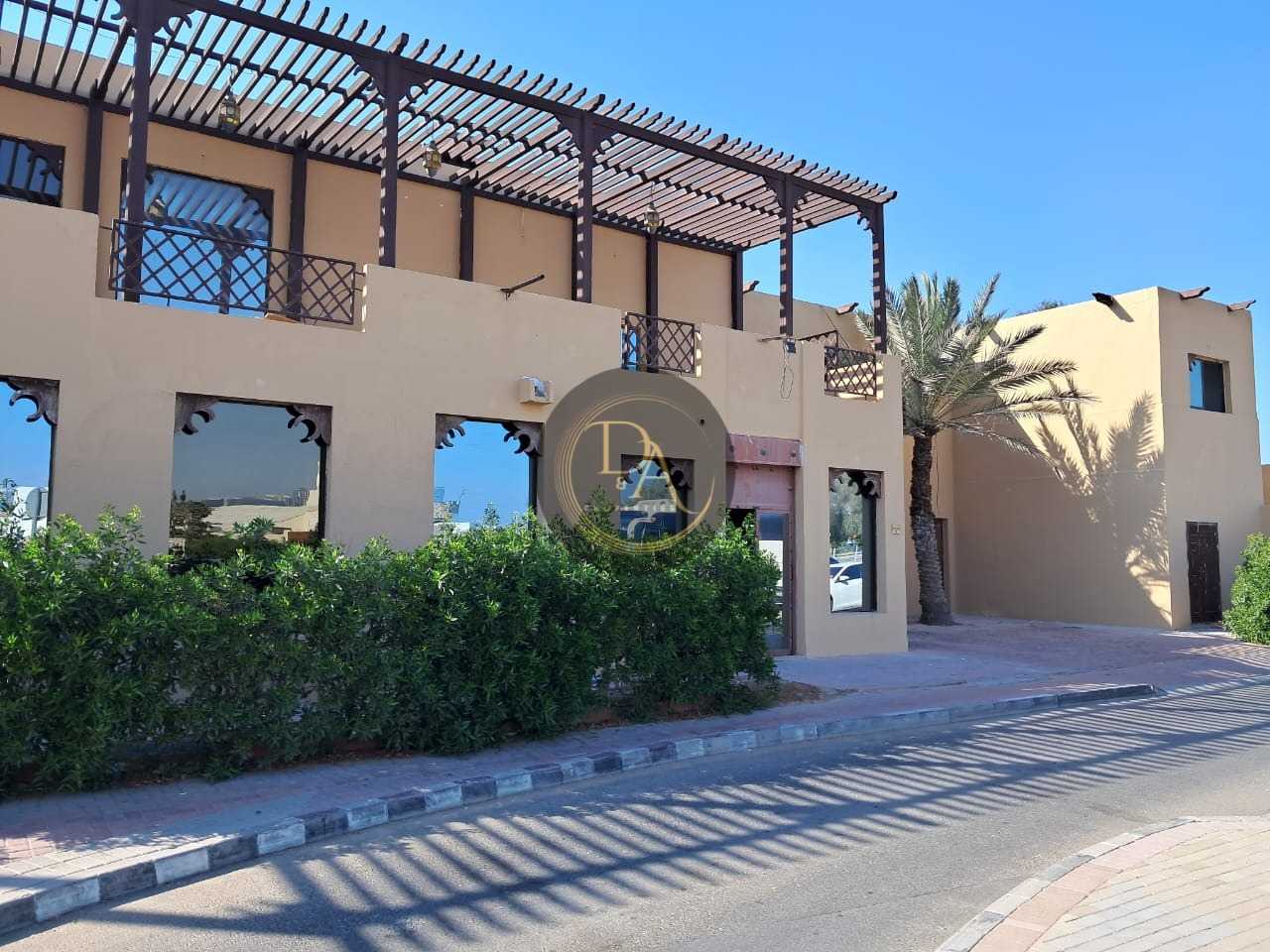 Commerical Villa, I Prime Location I Ready to Move