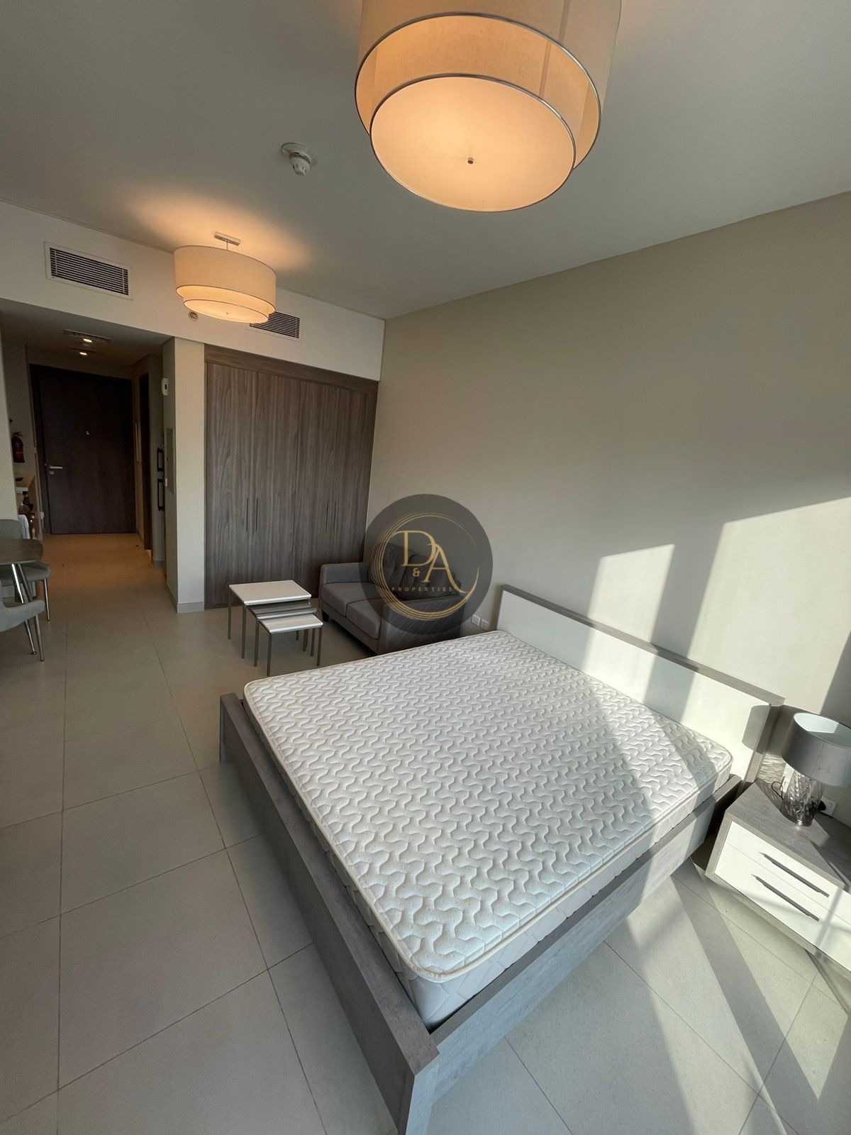 Spacious Studio | furnished | Prime Location I SOL Bay, Business Bay, Dubai