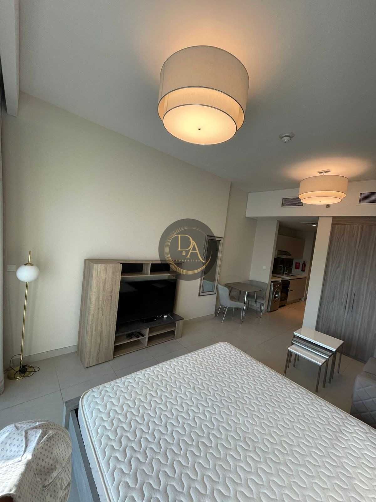 Spacious Studio | furnished | Prime Location I SOL Bay, Business Bay, Dubai