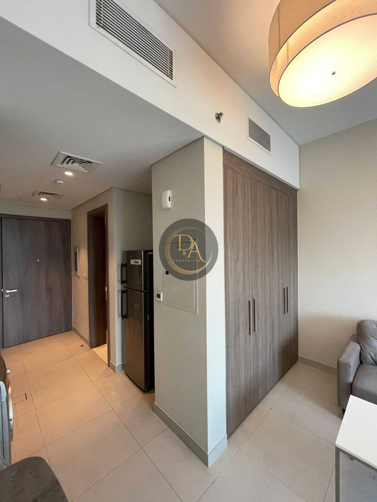 Spacious Studio | furnished | Prime Location I SOL Bay, Business Bay, Dubai