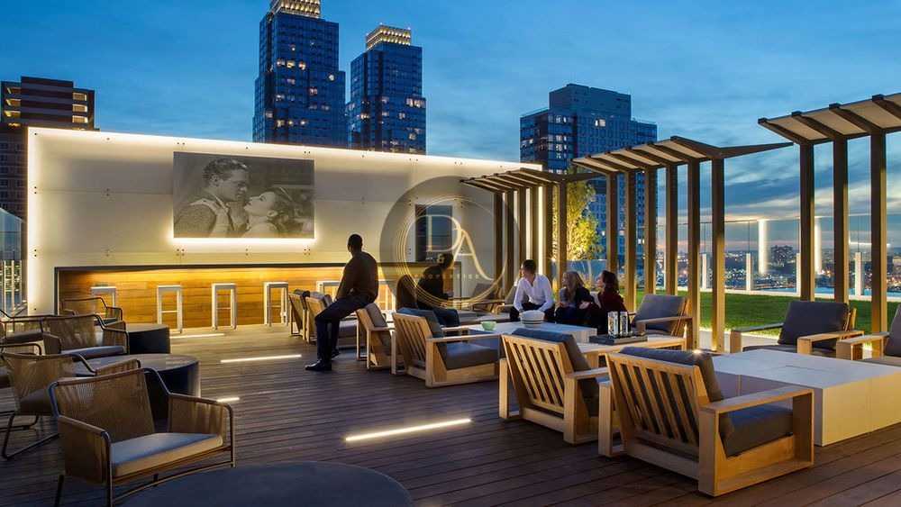 Skyline Living | Customizable 1-Bed | Just 1% Monthly