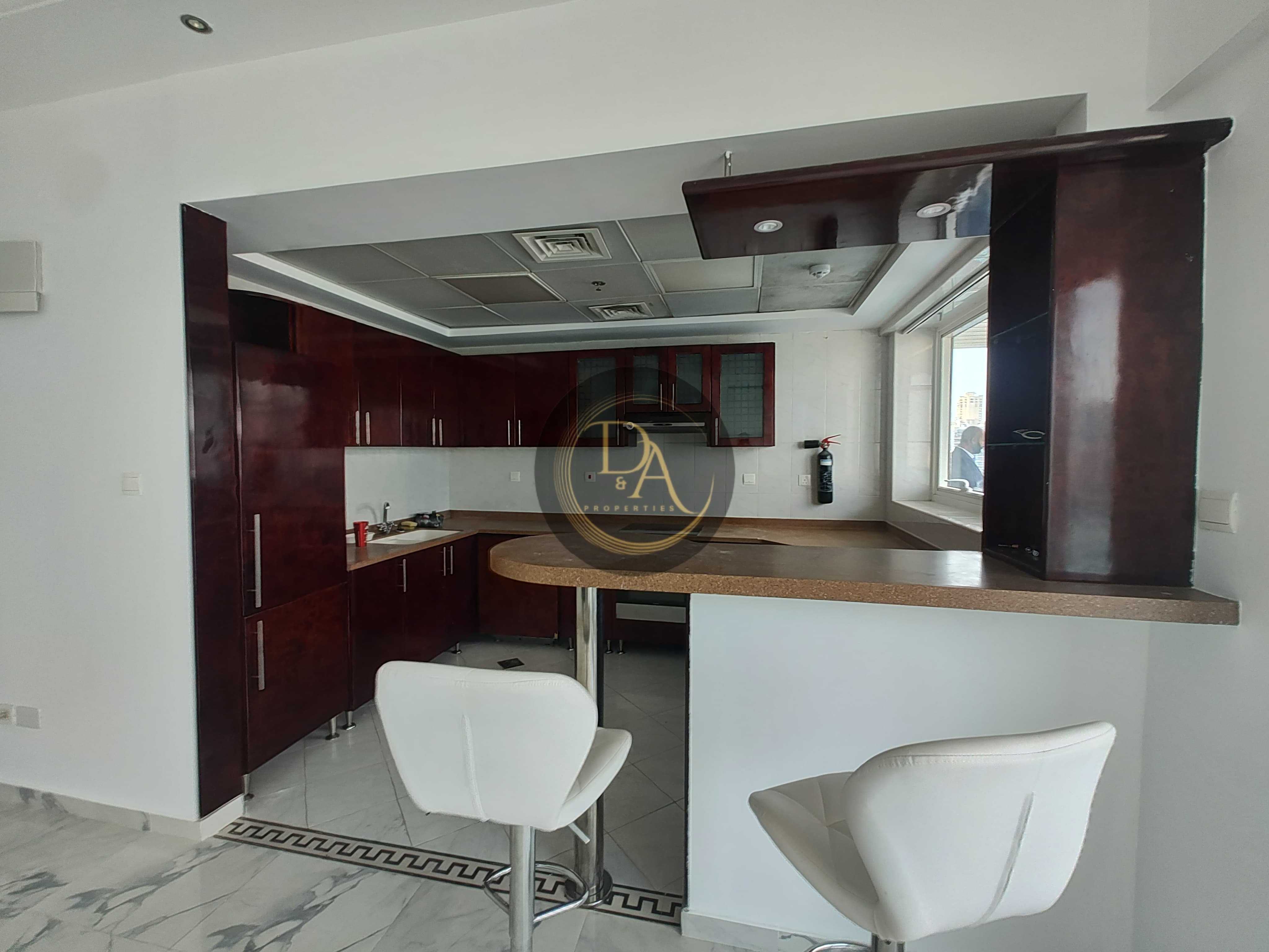 1 Bedroom Spacious | Unfurnished | Well Maintained | Vacant I Opal Tower Marina, Dubai Marina.