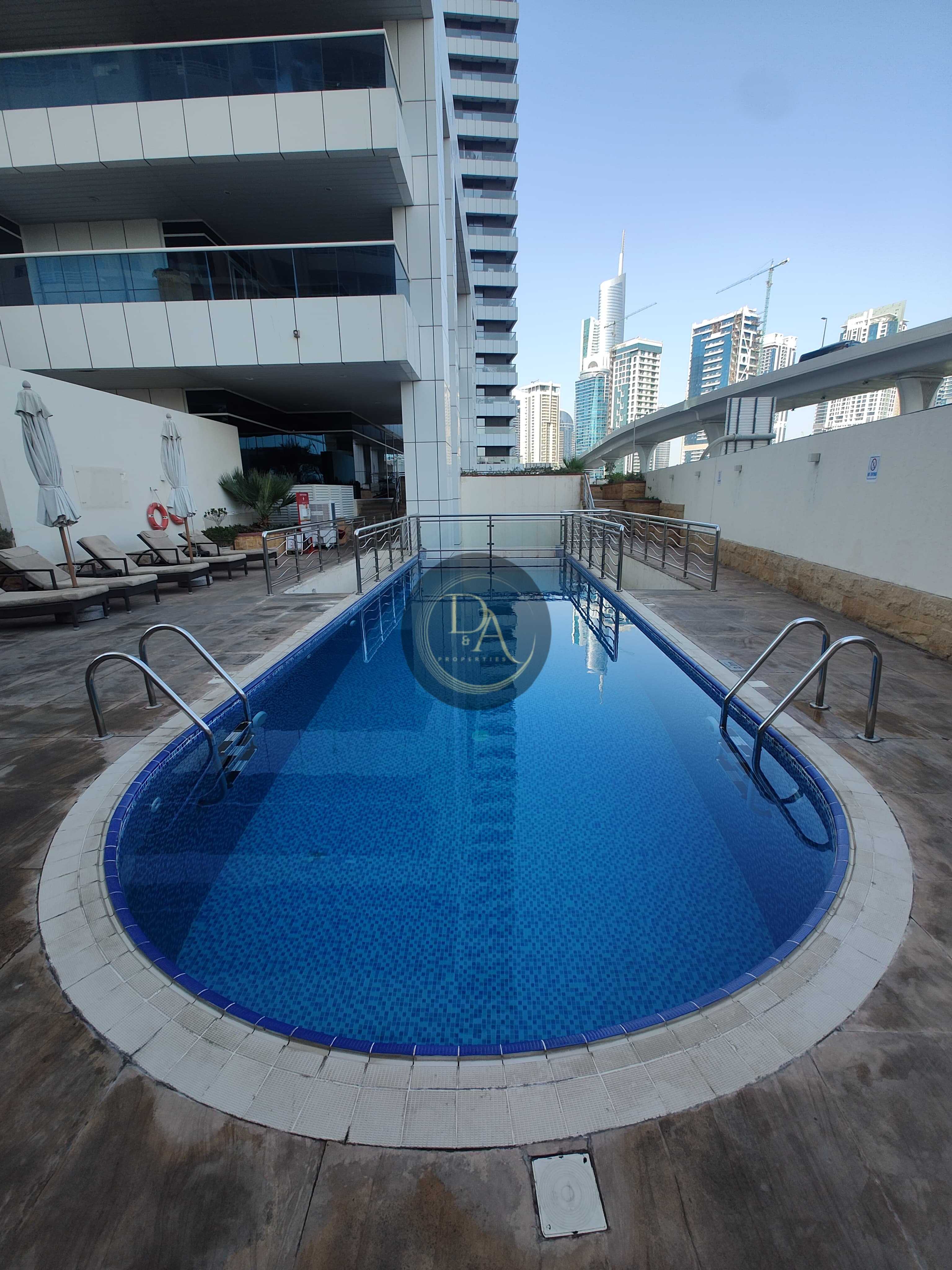 1 Bedroom Spacious | Unfurnished | Well Maintained | Vacant I Opal Tower Marina, Dubai Marina.