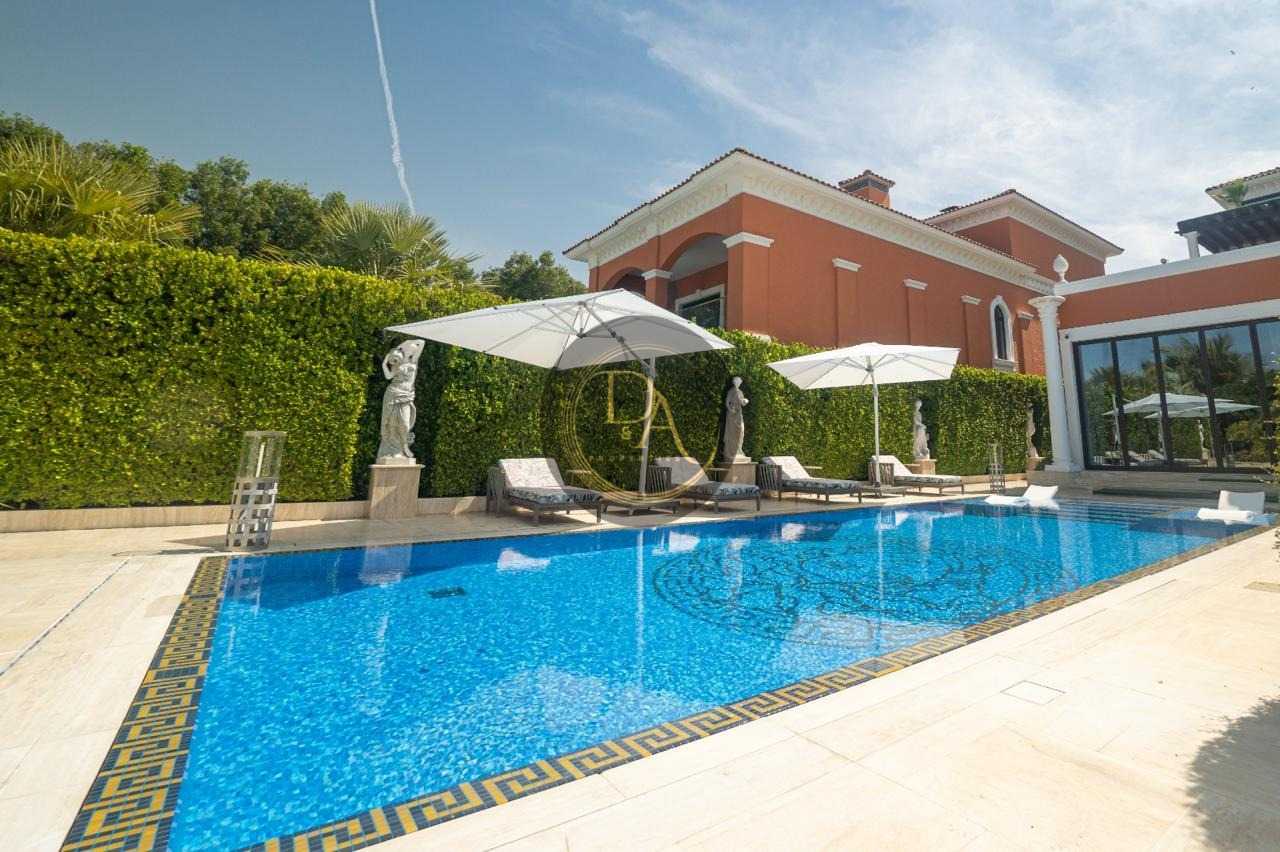luxury villa for sale at palm jumeirah
