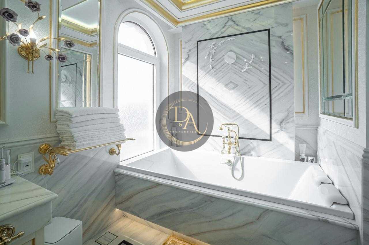luxury villa for sale at palm jumeirah