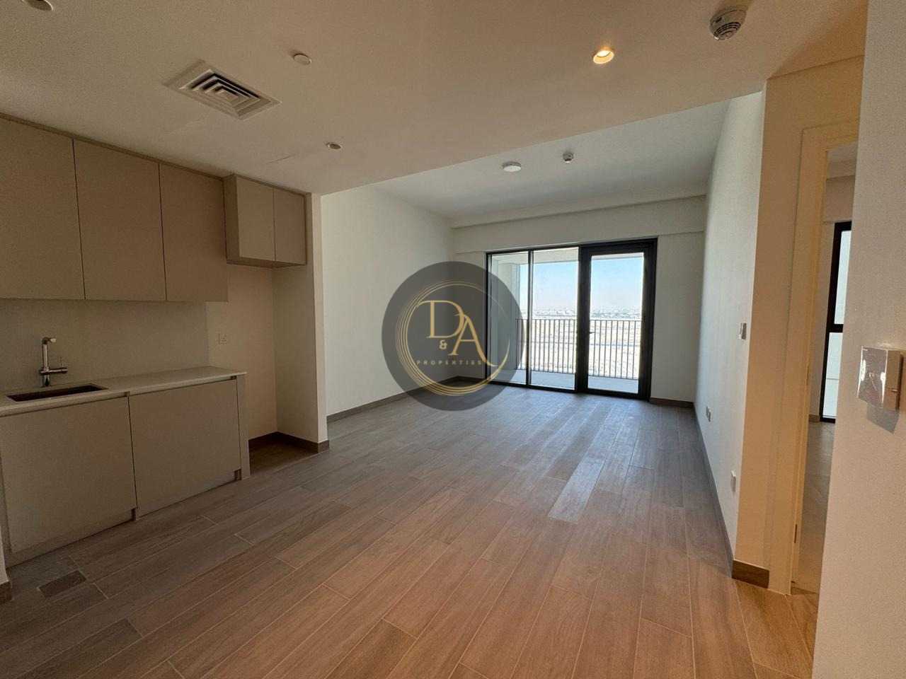 Brand New 1 BR Apartment / Chiller Free / Beach access