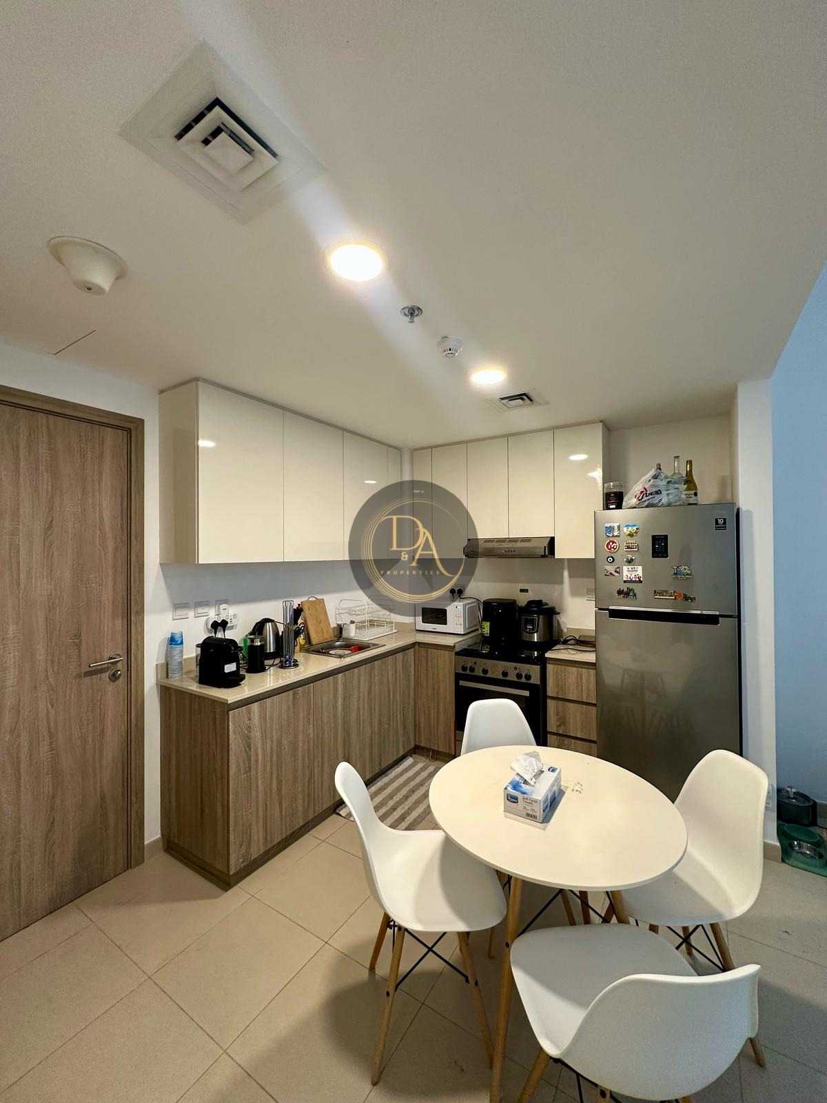 Studio Fully furnished apartment for yearly in UNA Town Square