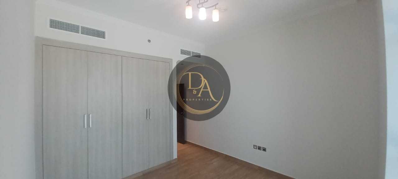 Stunning 2BHK Apartment with Canal View in Art XIV14, Business Bay