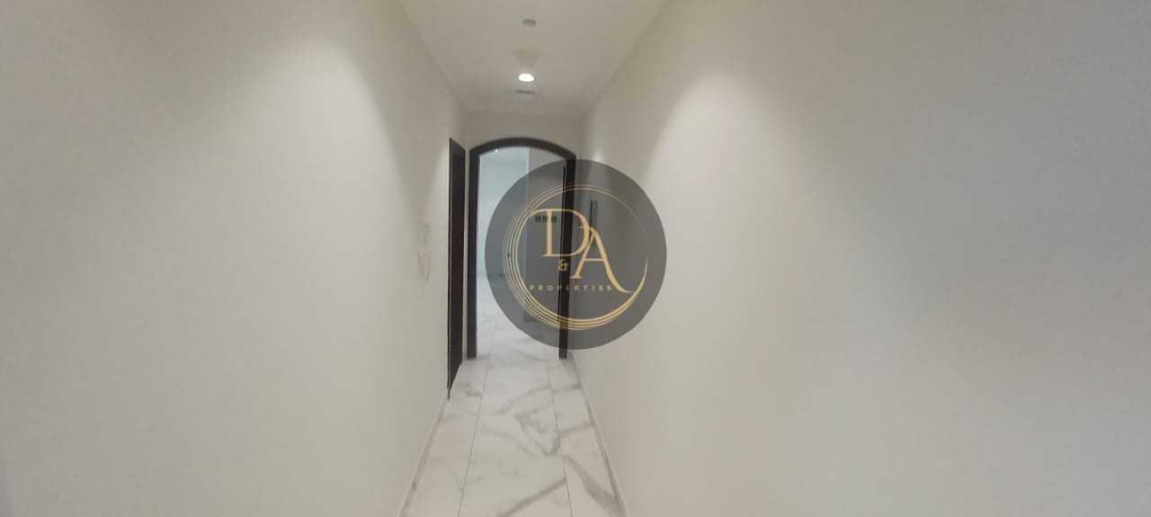 Stunning 2BHK Apartment with Canal View in Art XIV14, Business Bay