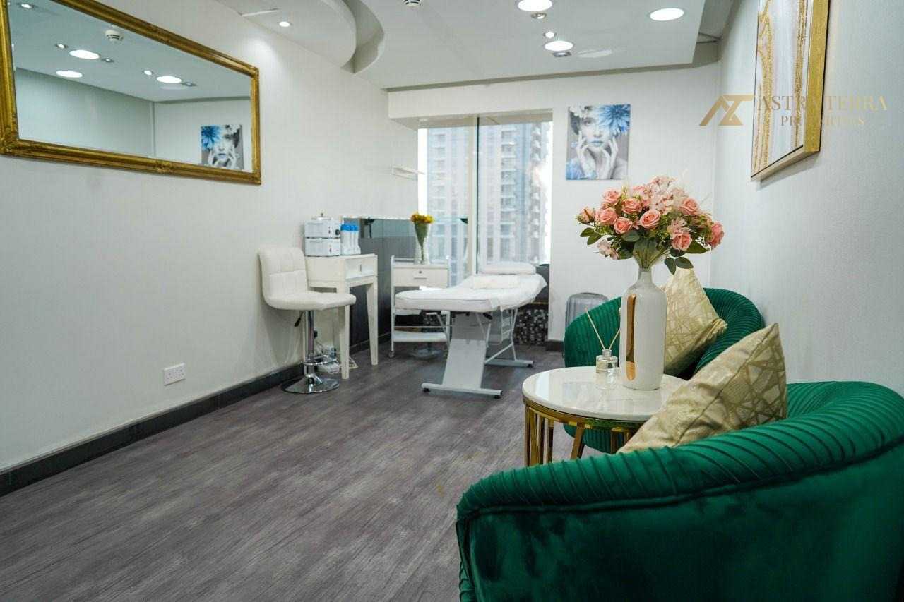 1. Luxury Ladies Salon for Sale in Marriott Hotel – 44th Floor | Sheikh Zayed Road 2.