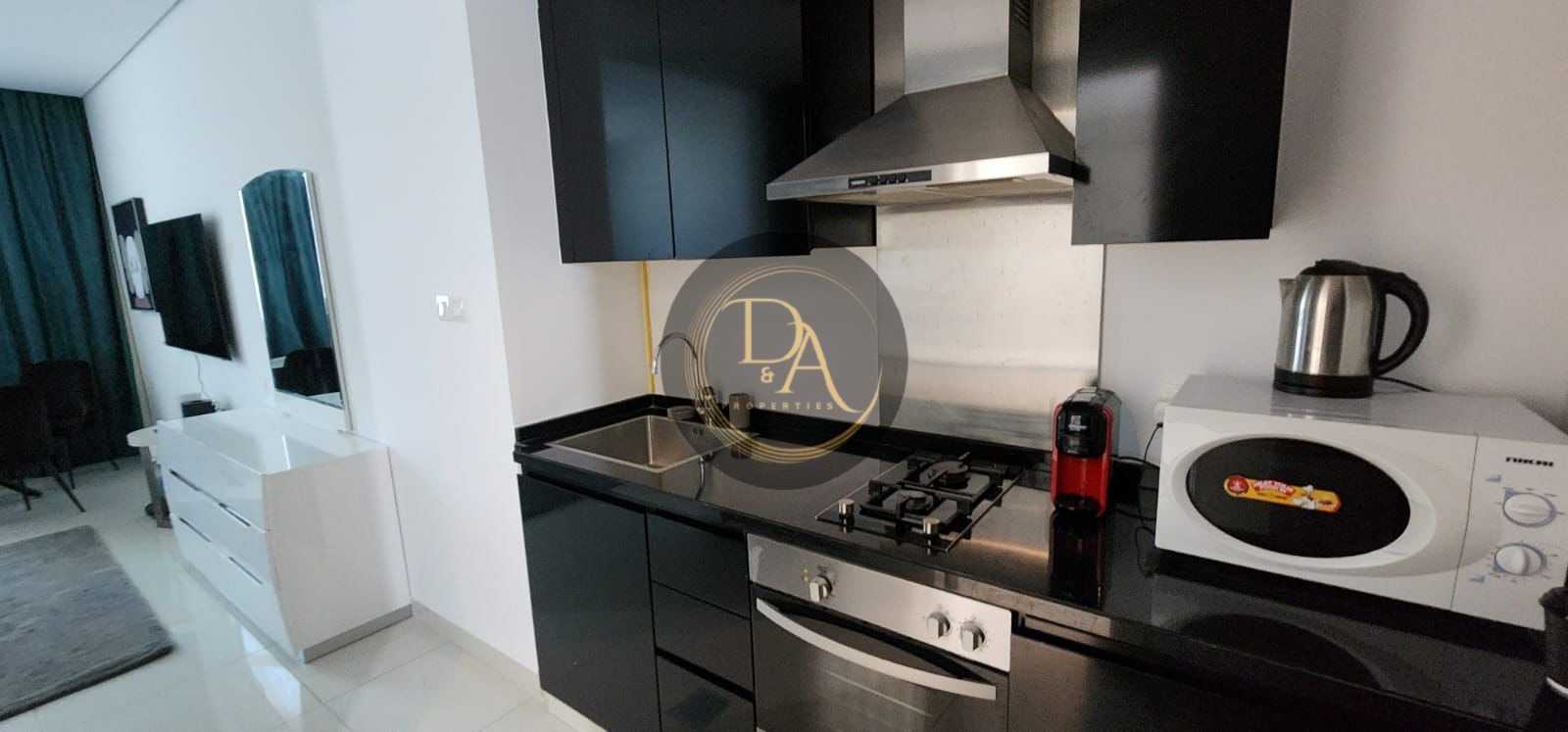 🌟 Stylish Studio in The Cosmopolitan, Business Bay – AED 75,000 | 434 Sqft