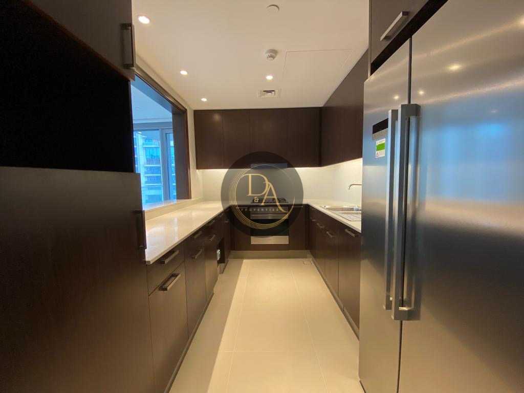 2BEDROOM UNFURNISHED APRT IS AAVAIBLE FOR RENT IN OPERA GRAND DOWNTOWN