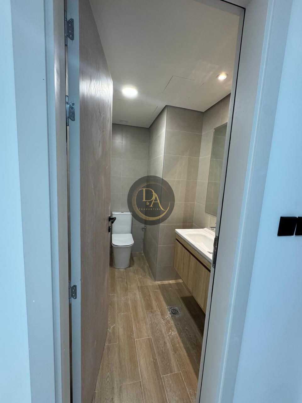 Specious Villa For Rent Rukan 3I Dubai Land