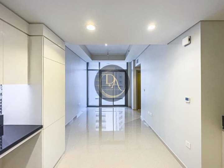 2BEDROOM UNFURNISHED APARTMENT FOR RENT IN AYKON CITY C BUSINESS BAY