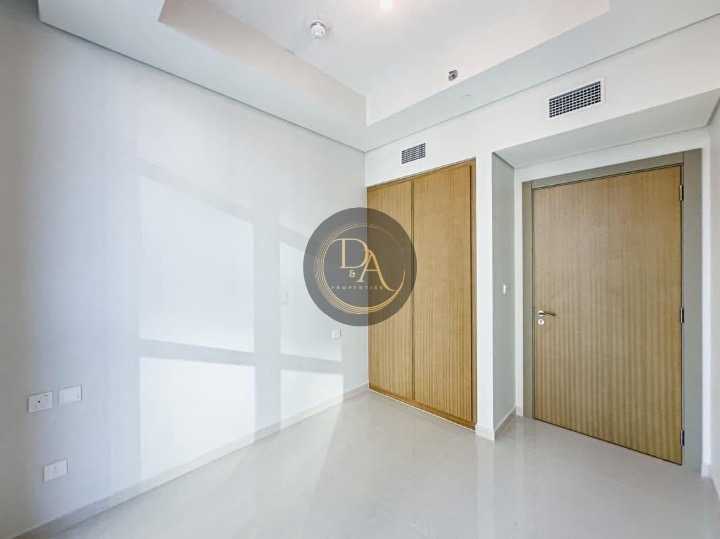 2BEDROOM UNFURNISHED APARTMENT FOR RENT IN AYKON CITY C BUSINESS BAY