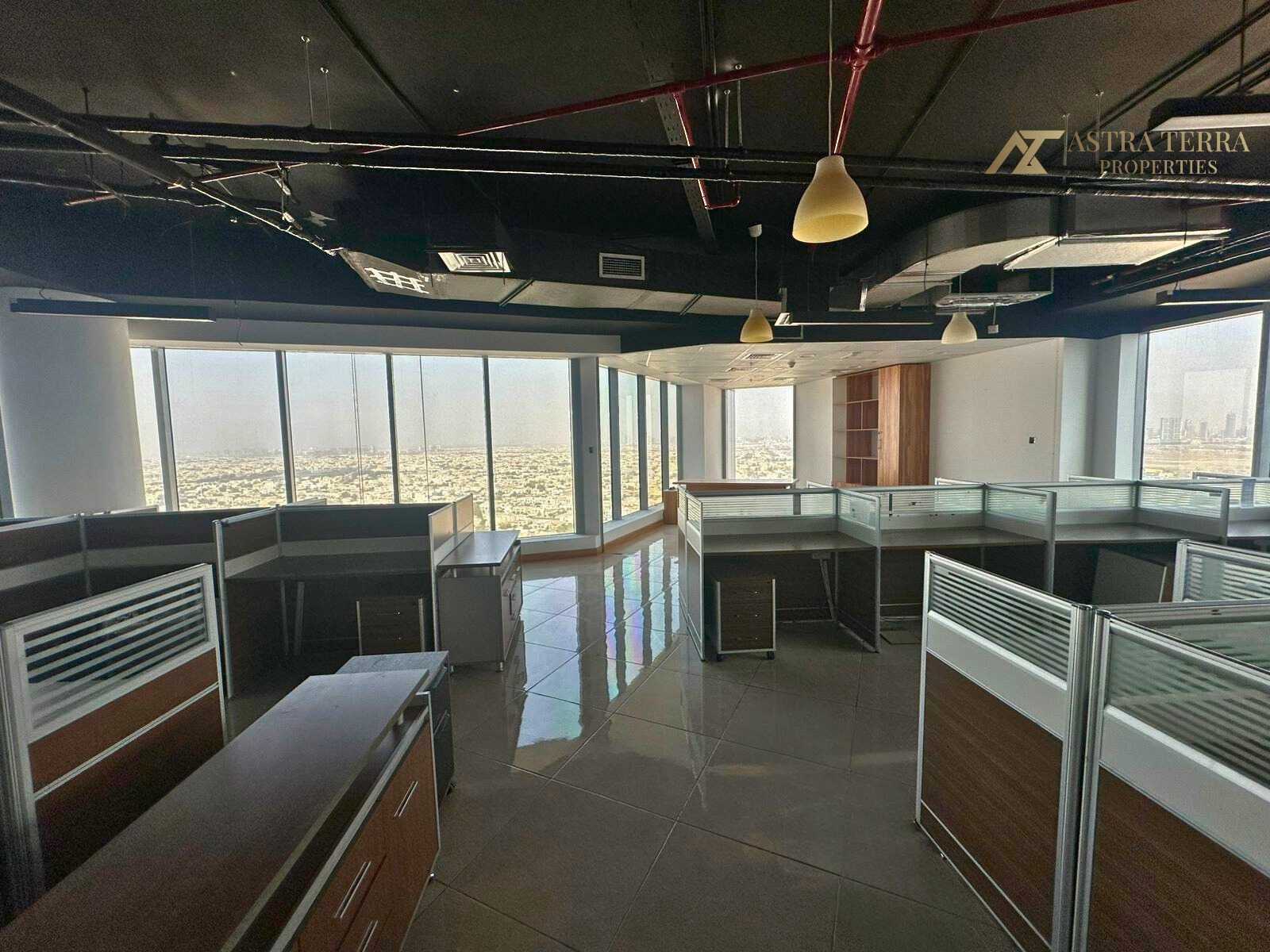 FITTED OFFICE SPACES | VACANT | BEST LOCATION