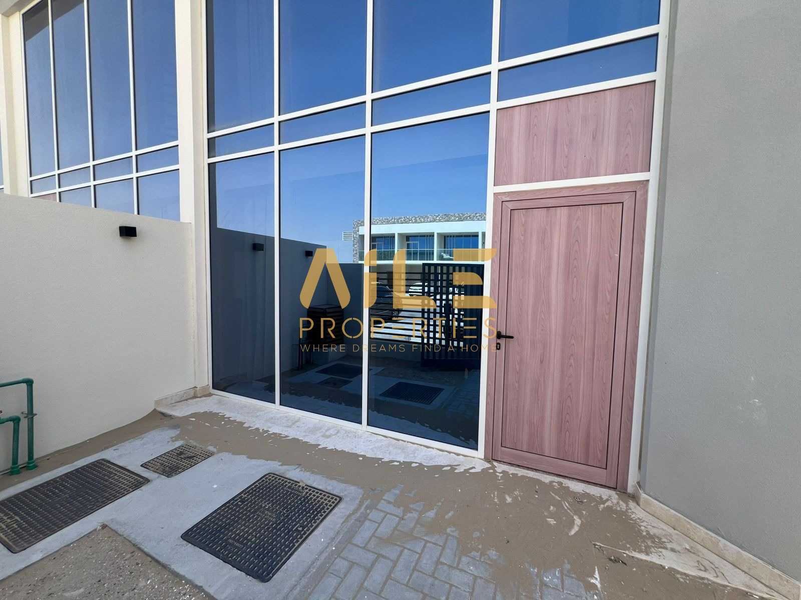 Corner Unit | U-Shaped Yard | 1BR + 2 Bath