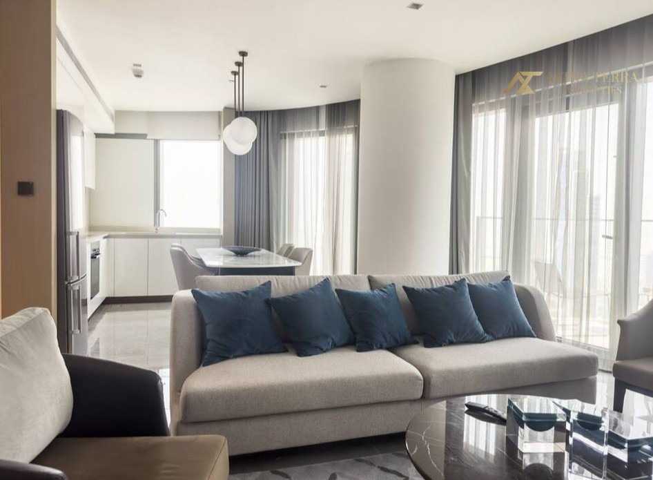 Mid Floor | Creek Views | Furnished | Modern Design 