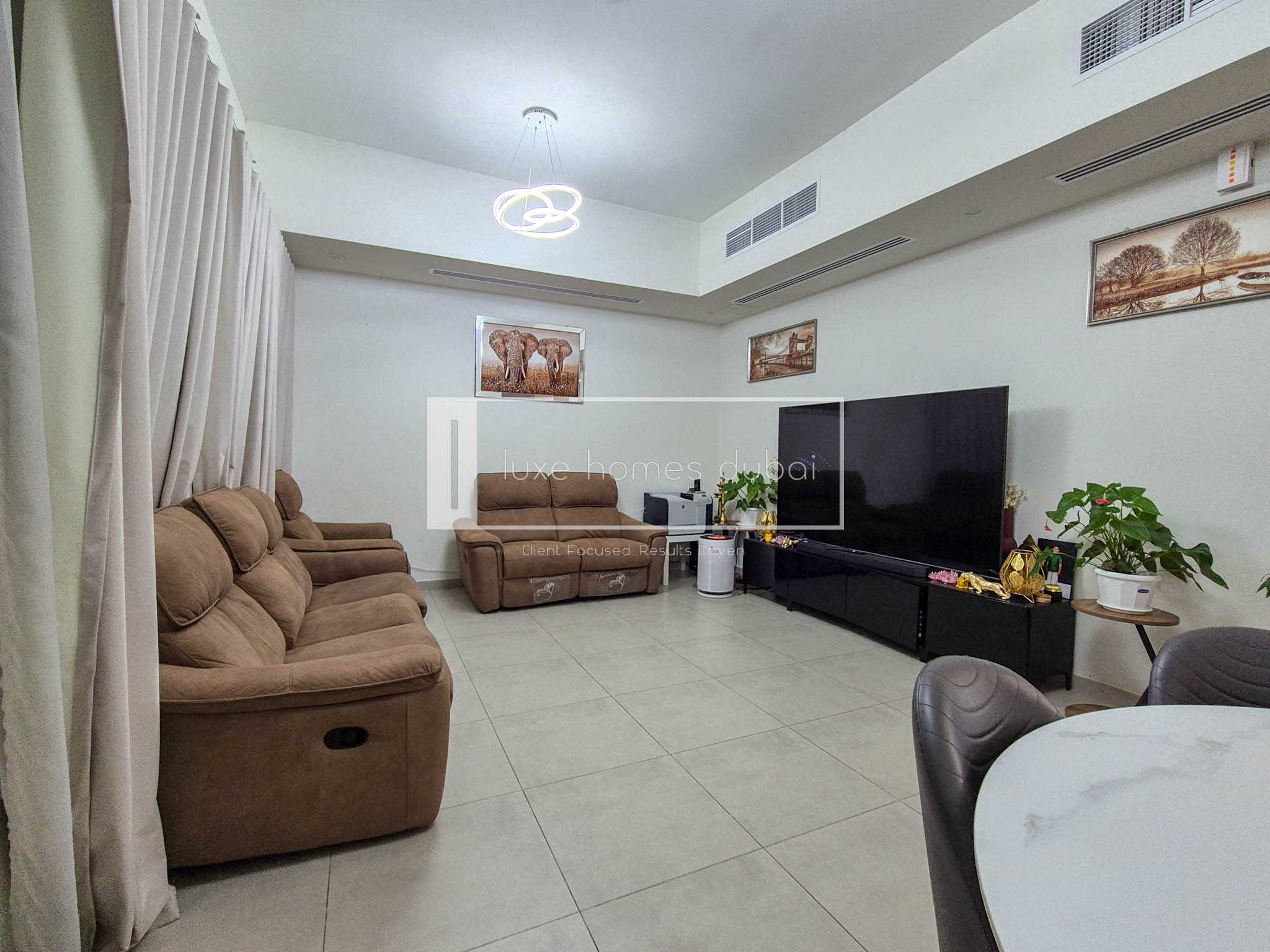 Single Row | 2BR+Maid Villa | Vacant